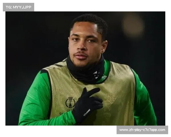 西媒报道巴萨与帕尔梅拉斯达成罗克转会协议在即