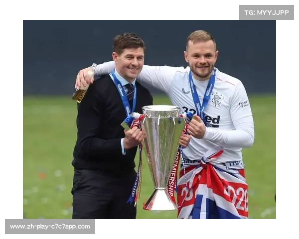 詹俊列今夏五大联赛转会花费榜单维拉居首位