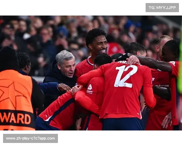 超级黑马小组头名晋级 神奇主帅短期内变革足球局面展现实力