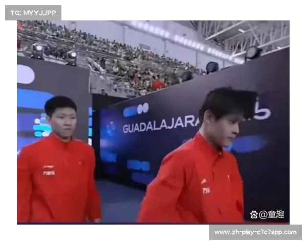 朱子峰在跳水世界杯总决赛中精彩表现夺得男子10米台冠军荣誉新巅峰